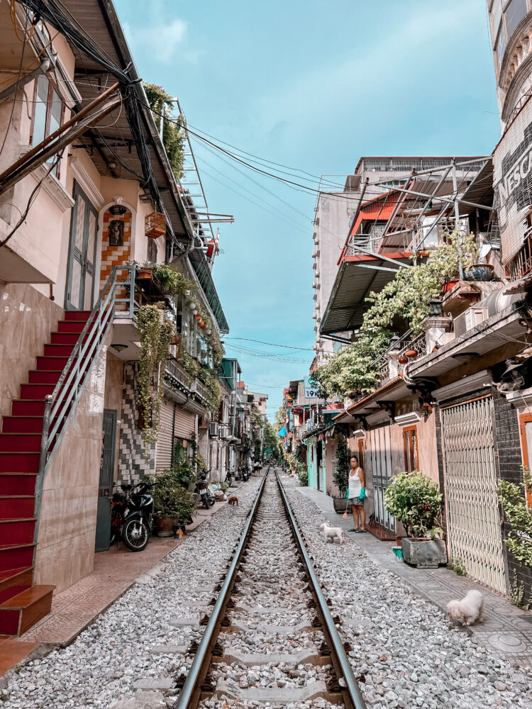 Train Street, Hanoi: All you need to know 2022